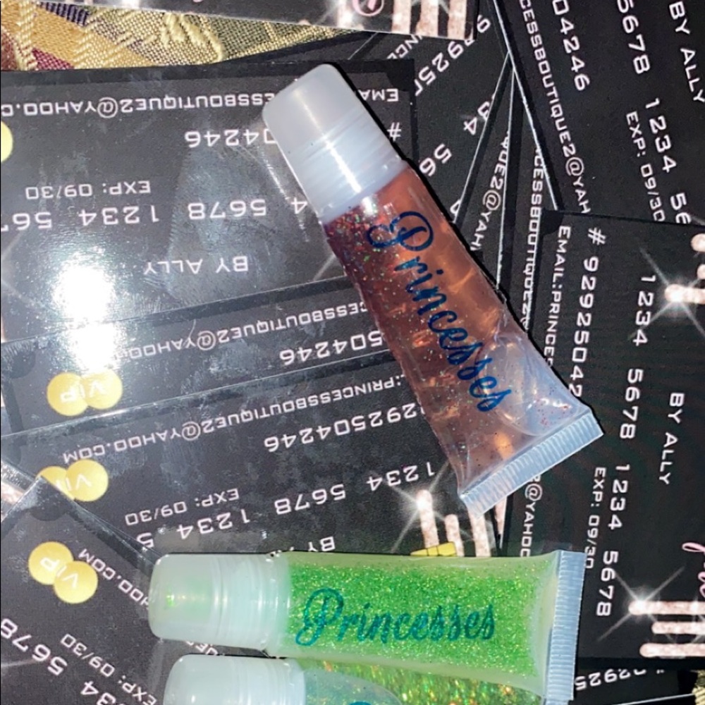 Lip gloss